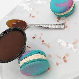 Sea Salt Caramel Macaron