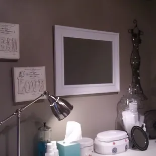 Love the waxing rooms and the cleanliness..