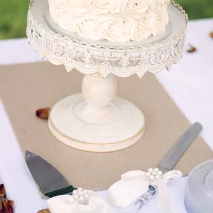 small bridal cake- so delicious!