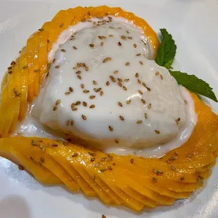 Mango with Sweet Rice pudding