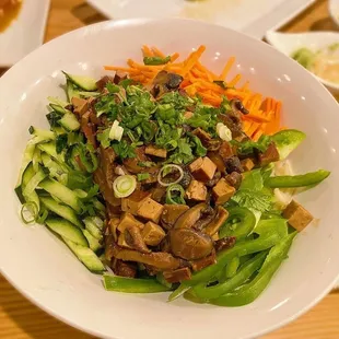 Vegan Zha Jiang Mian