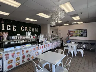 Crazy Fruit & Ice Cream Trujillo