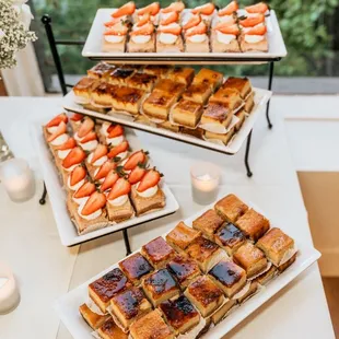 Strawberry Cream Pie Bar Bites &amp; Turon Pie Bar Bites