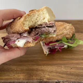 Roast Beef Sandwich Lunch