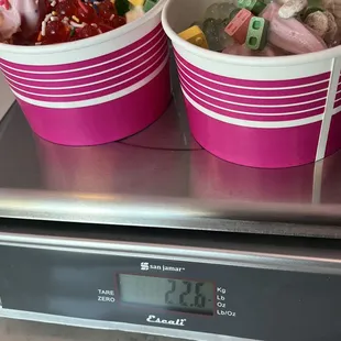 Frozen yogurt and toppings