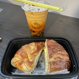 B18. Egg Cheese Croissant