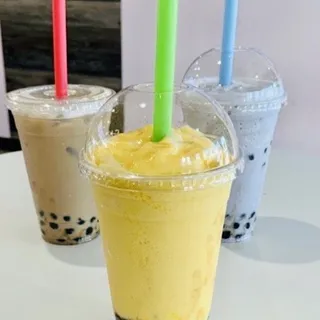 S14. Mango Pineapple Smoothie