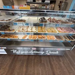 donuts, interior