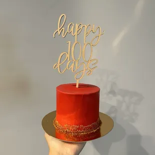 Berry cake (customized outside of the cake)