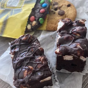 Marshmallow Brownie, triple chocolate with m&amp;m cookie , chocolate chip cookie