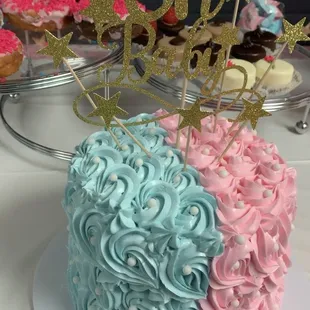 Gender reveal cake