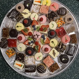 Dessert tray 50 pieces