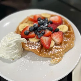 Waffle w Fruit