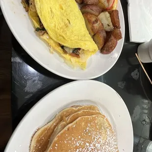 Chicken Pesto Omelette