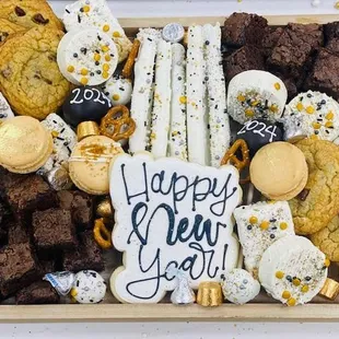 Share this amazing charcuterie board of sweets with your family this New Year!