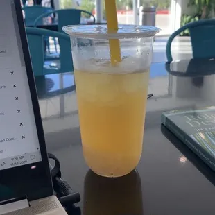 Green tea with lychee jelly