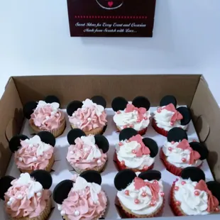Mini Mouse cupcakes