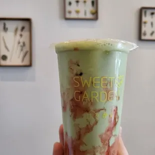 Premium Strawberry Matcha Milk Tea