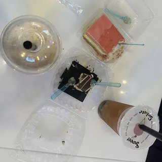 Yummy Cookies & Cream Cheesecake