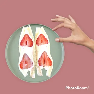 Strawberry sandwich