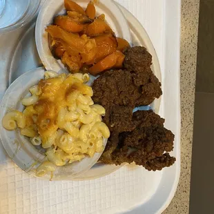 Mac &amp; Cheese, Yams, Chicken
