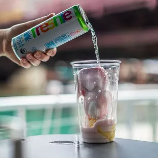 Seltzer Floats