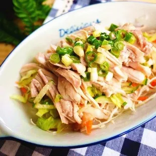 Chicken with scallion oil