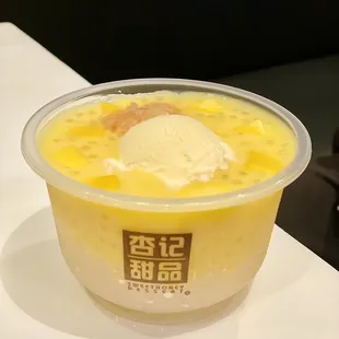 Mango Pomelo Sago with Vanilla Ice Cream
