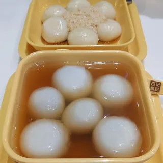 Sweet Ginger Soup with Sasame Rice Balls