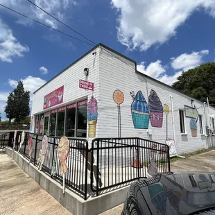 Sweet House Bakery