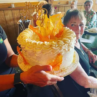 Lemmon Cake with butter cream icing!