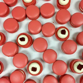 Red Velvet Macaron