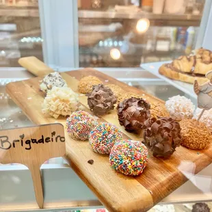 dough desserts, donuts, food