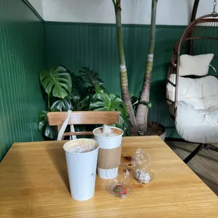 peppermint latte (left) and snowball latte (right)