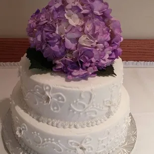 I added the flower on top but they do offer topper options!
