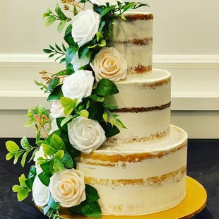 a three tiered wedding cake