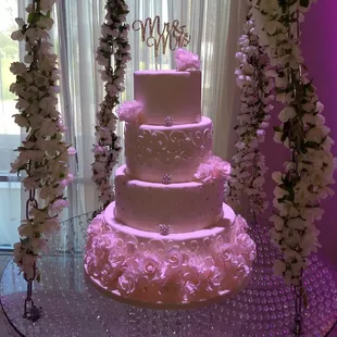 a three tiered wedding cake