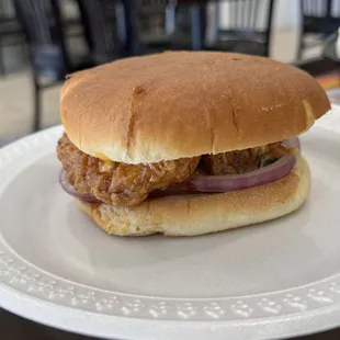 Fried chicken sandwich