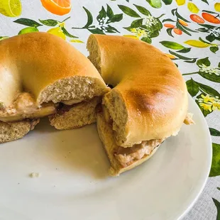 Bagel with homemade banana spread