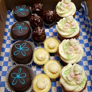 Assorted box of yum! Sweet Bliss, key lime bites, salted caramel bites, carrot cake bunny bum cupcakes