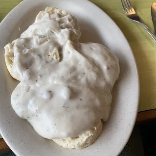 Mama's Homemade Biscuits & Gravy