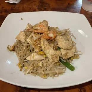 Pad Thai. Served with chicken, shrimp, and all the trimmings. Delicious and just the right amount to fill you up.