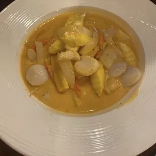 Yellow Curry with Scallops