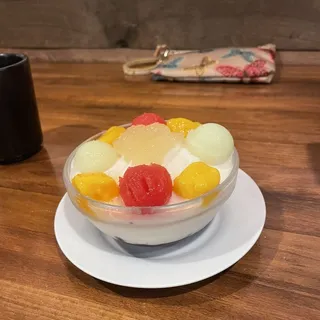 #707 Birds Nest Coconut Milk Sago