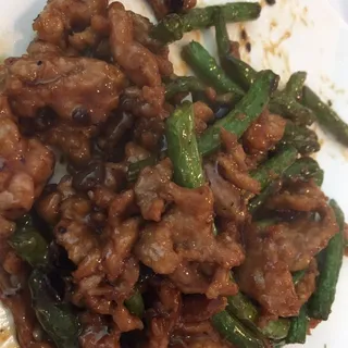 Beef with string beans