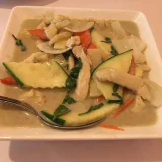 Green Curry Chicken