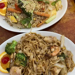 Veggie pad thai &amp; Crazy noodles