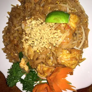 Country Pad Thai (shrimp, chicken &amp; tofu)