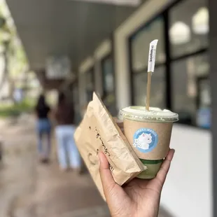 Sweet Manoa Sandwich special and Matcha Latte!