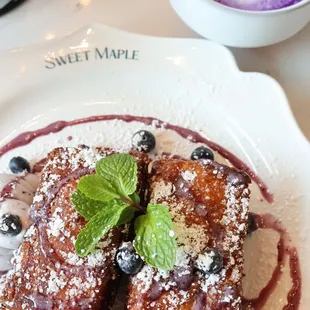 blueberry cloud toast
